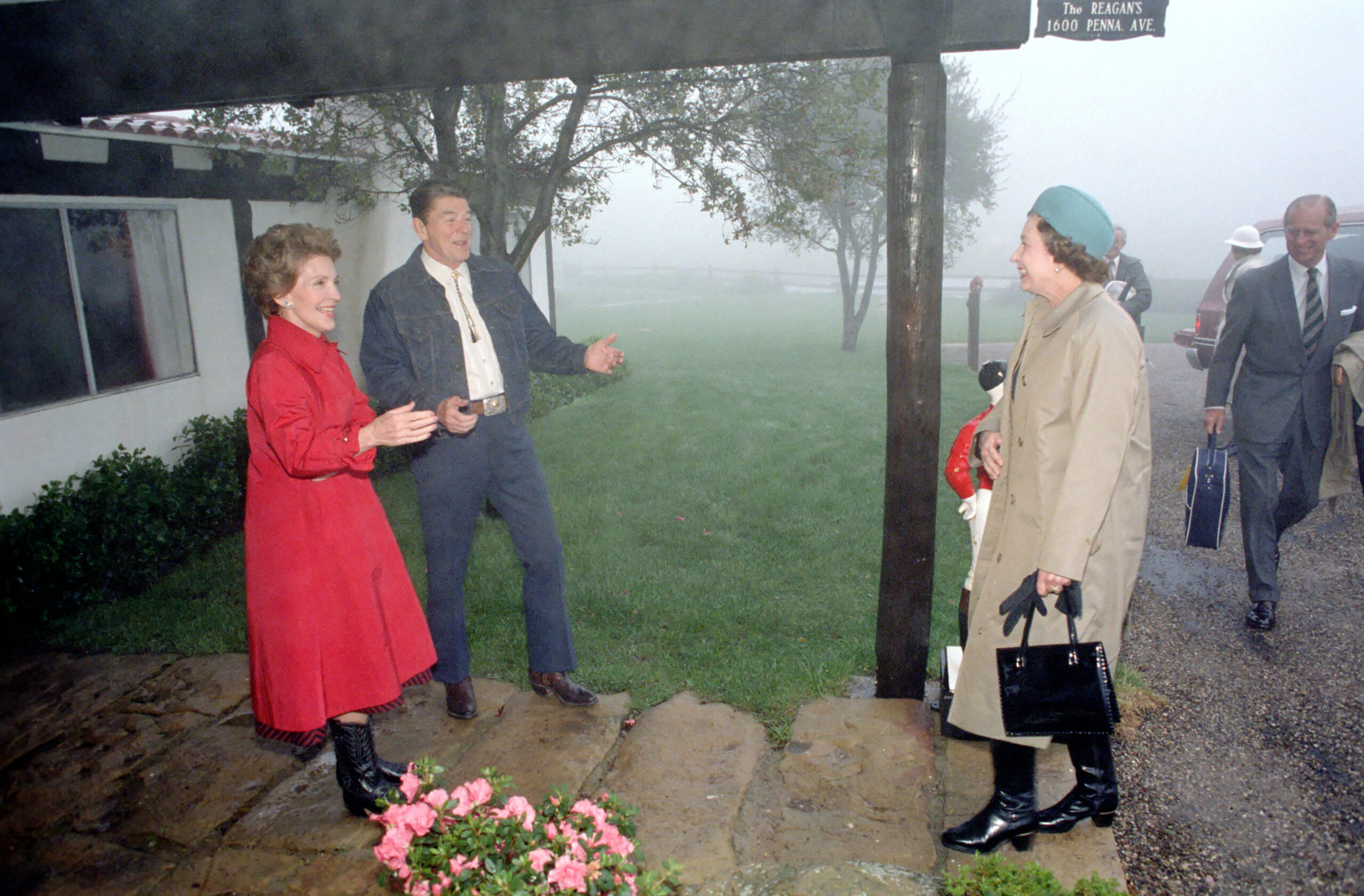 The Queen arriving for lunch at Rancho Del Cielo - NAI: 75852679